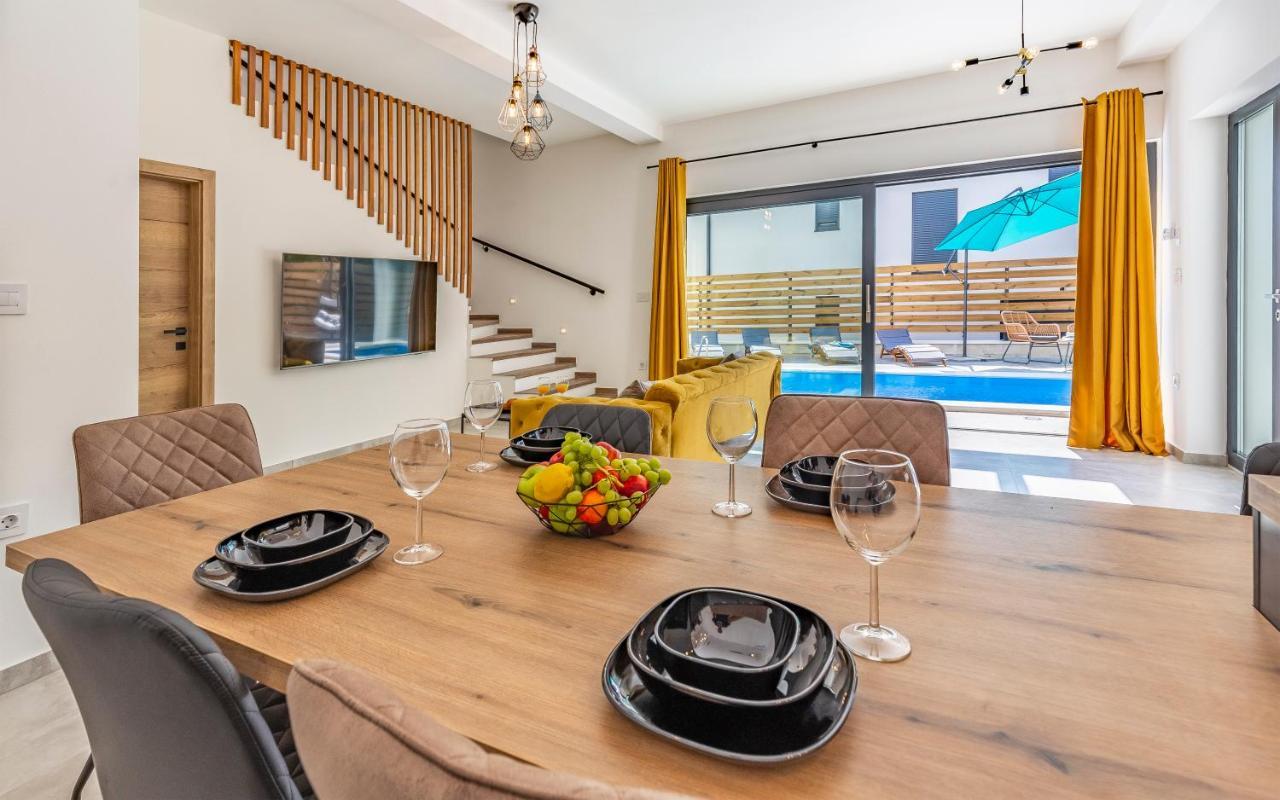 Villa Rougemarin - Marin With Private Pool Medulin Dış mekan fotoğraf